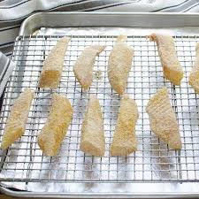Step 2 bake in the preheated oven, flipping halfway, until fish fillets are crispy and browned, 22 to 24 minutes. Breaded And Baked Fish Tacos