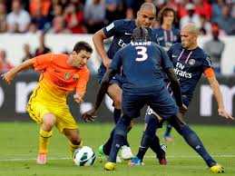 The referee has his card out again, but this disaster for psg, as some calamitous defending leads to barca getting a second goal just before the break. Preview Psg Vs Barcelona Soccermaniac66