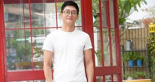 Ko made his film debut when he was four years old. ç–'æ†‚é¬±ç—‡å¾©ç™¼æ¶ˆå¤±5å€‹æœˆæŸ¯å®‡ç¶¸çµ‚æ–¼éœ²é¢èªªäº† ä¸­æ™‚æ–°èžç¶² Line Today