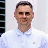 100+ Profile mit dem Suchbegriff „Schlundt“