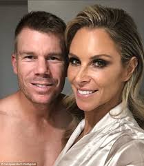 The wicketkeeper tim paine also attempted to calm him down and finally to avoid further. David Warner Angry Exchange With Cricket Fan At South Africa Match Express Digest