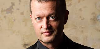 Michael Black, Lyric Chorus Make “A Wondrous Sound”