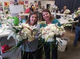 Floral Design School Halls Atlanta Wholesale Florist Inc Latest companies in floral design classes category in the united states.