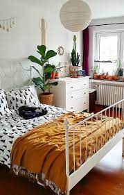 38 Bedroom Ideas These Bedroom Design Ideas Will Be Your Best Friend Page 25 Of 38 Daily Small Room Bedroom Simple Bedroom Modern Bedroom Interior Design
