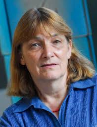 Ti-Press SA > Servizio 50260: Tremona: Petra Weiss