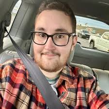 Hi!! Excuse me, does anyone knows any Youtube Channel that has tutorials  about how to use the colored pencils with the coloring books that we can  buy from Amazon? (Cozt, bold, easy)