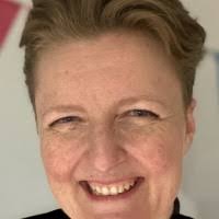 1400+ "Minchin" profiles