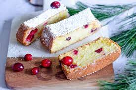 Den spekulatiushupf mit puderzucker bestäubt servieren. Cranberry Vanillelikor Kuchen Home And Herbs