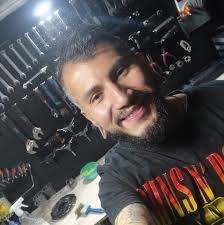 Edward Calvo's Instagram, Twitter & Facebook