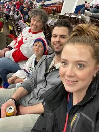 Cecelia Holmes (@cecelia_holmes0)