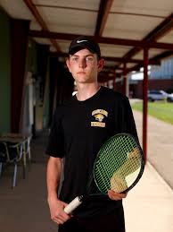 Cascade's Zach Moore looks to defend his OSAA tennis state title