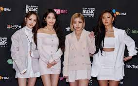 Solar considers herself mamamoo's mom. The Complete Mamamoo Members And Why They Chose The Weird Name