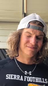 Logan Sheets's Instagram, Twitter & Facebook