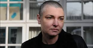 Sinead O'Connor, chủ nhân bản hit 'Nothing Compares 2 U', qua đời ở tuổi 56 