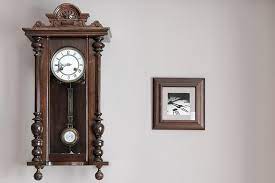 Fragile and sensitive are the words that must be repeated to movers several times while they carry this object that you may have inherited from your grandfather. How To Move A Grandfather Clock Highland Moving And Storage Ltd