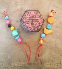 •el logo de miraculous ladybug en la caja del disfraz de ladybug es parecido a un logo antiguo de la serie. Miraculous Ladybug Adrien And Marinettes Frinedship Bracelet Etsy Miraculous Ladybug Movie Miraculous Ladybug Toys Miraculous Ladybug Anime