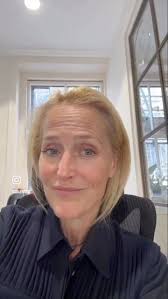 Gillian Anderson