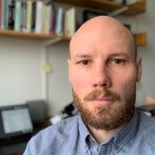 Thea Weiss (@TheaWeiss17)