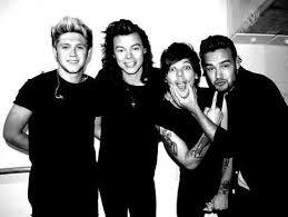 Black And White Harry Styles Photoshoot Pin By Raina On B W In 2020 One Direction Photos One Direction Pictures I Love One Direction