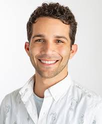 Michael Alves Awarded NSF Fellowship to Broaden Diversity in Chemistry