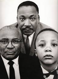 Martin Luther Sr Jr And Son Personajes De La Historia Martin Luther King Personajes Historicos
