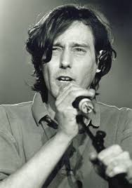 Antonio Vega, la voz del pop español, en cinco letras emblemáticas