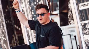 来日直前Fedde Le Grand、重厚なベースが牽引するハイエナジーサウンドを解き放つ | EDM MAXX