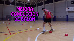 gesto basico en 
controlar el balon.