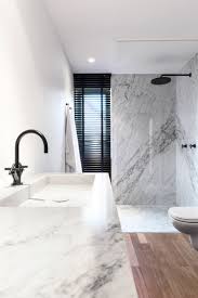 Badezimmer Armaturen In Schwarz Stilvolle Und Moderne Badausstattung Badezimmereinrichtung Arm Badezimmer Innenausstattung Badezimmer Renovieren Badezimmer