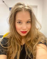 Bugu Mariju Šimić napali zbog masne kose