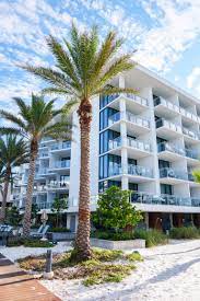 A Weekend Getaway At Zota Beach Resort In Longboat Key Florida Twf Beach Resorts Tropical Beach Vacations Beautiful Beaches Paradise