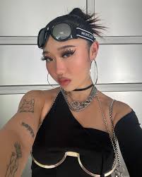 love a good @moncler moment 🖤