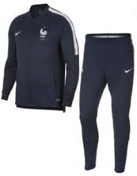 The latest tweets from equipe de france ⭐⭐ (@equipedefrance). Survetement Equipe De France Coupe Du Monde 2018 Survet Foot