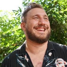 Justin Roach's Instagram, Twitter & Facebook