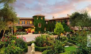 Carson palmer's del mar crib. Prince Harry And Meghan S New Santa Barbra Home Is A Sight To See