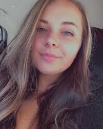 Madison Deanhardt (@madisondeanhardt) • Instagram photos and videos