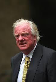 Abbott hailed as 'trailblazer' as she becomes Mother of the House