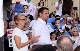 Check spelling or type a new query. Wybory Prezydenckie 2020 Final Kampanii Trzaskowska Kobiety Kochane Moje Idzcie Na Wybory