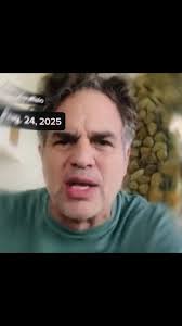 Mark Ruffalo Hulk Smirk
