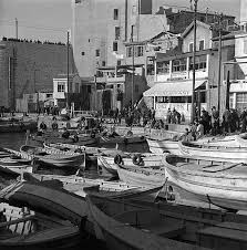 Marseille 1957 Le Port Du Vallon Des Auffes Chez Fonfon Ina Getty Images Marseille Vallon Des Auffes Vallon