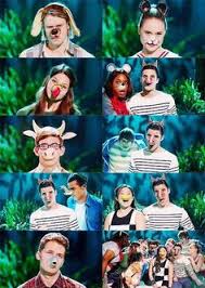 After taking issue with melania trump's white house christmas decorations last year, the washington post now has a problem with what the first lady was wearing when she unveiled this year's theme. 20 What Does The Fox Say Ideas Fox Bones Funny Ylvis