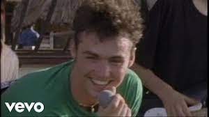 Fri 11 th may 2018, 22:30 on red button (satellite and cable) watch music videos from your favourite 80s leading men, as sara cox is joined by wet wet wet's marti pellow to celebrate those hunky popstars whose names covered our bedroom walls. Wet Wet Wet Sweet Little Mystery Youtube