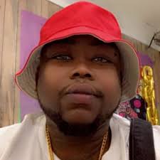 Morgan Allison Ross 🏹 (@MorganRoss87)