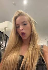 Julia Bob House Im Celibate Then A Grandma