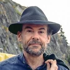 David Brake 🫐 @drbrakeYYT.bsky.social (@davidrbrake)