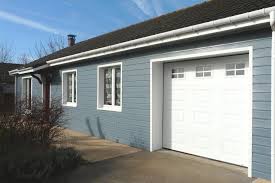 Bardage Pvc Pose Chez Un Clients A Pons En Charente Maritime Pres De Saintes Bardage Pvc Bardage Bardage Exterieur Maison