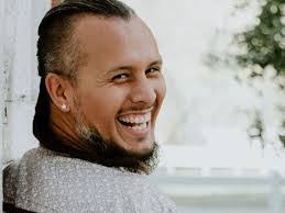 Daniel Lunn's Instagram, Twitter & Facebook