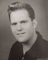 Shaun Young's Instagram, Twitter & Facebook