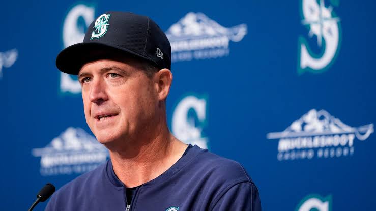 Dan Wilson steps into the role of manager as the struggling Mariners try to  save their season | NEWS10 ABC