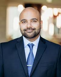 🎓 💜 Senior spotlight! Finance scholar Josh Glunt is headed north to  Minnesota following graduation! He will be an incoming Investment Banking  Analyst in Lazard's Private Market Advisory Team in Minneapolis. He